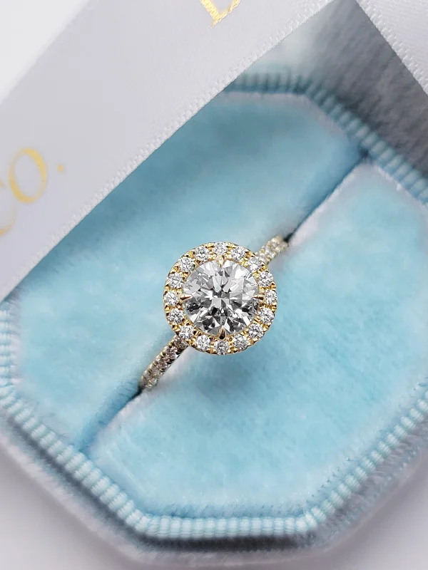 Luxury Engagement Rings for Women-1.52 Carats Lab Grown Round Brilliant Cut Micropaved Halo Side Stones Diamond Engagement Ring