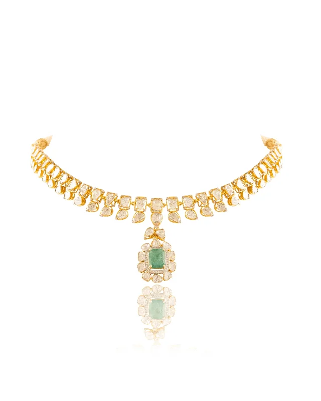 Stylish Gold Chokers-Tiya Polki And Diamond Necklace