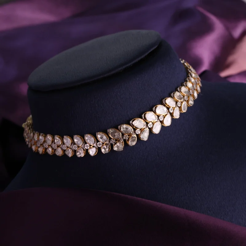 Black Crystal Necklaces-Seema Polki And Diamond Necklace