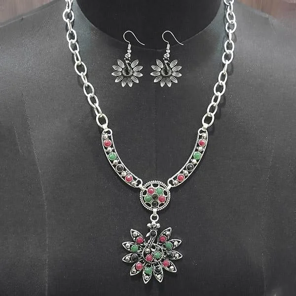 Elegant Wedding Necklaces-Urthn Pota Stone Peacock Design Statement Neckalce Set