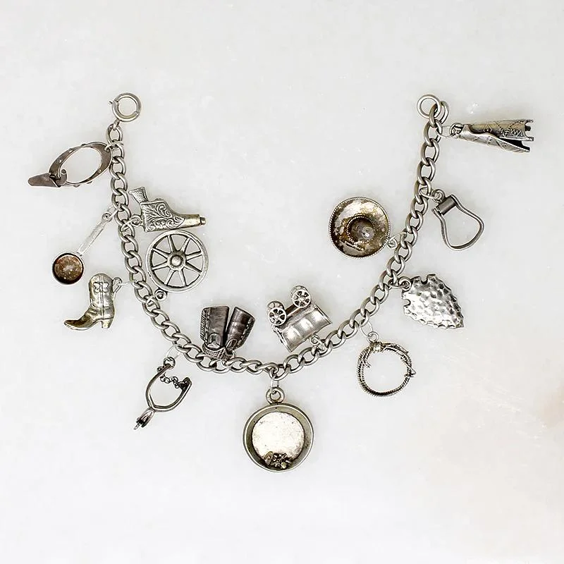 Luxury Crystal Bracelets-Wonderful Western Bracelet with Particularly Fine Charms