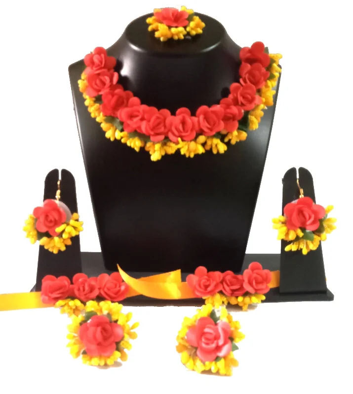 Dainty Silver Necklaces-Kavya's Kreation Flower Necklace Set for Haldi Ceremony / Baby Shower