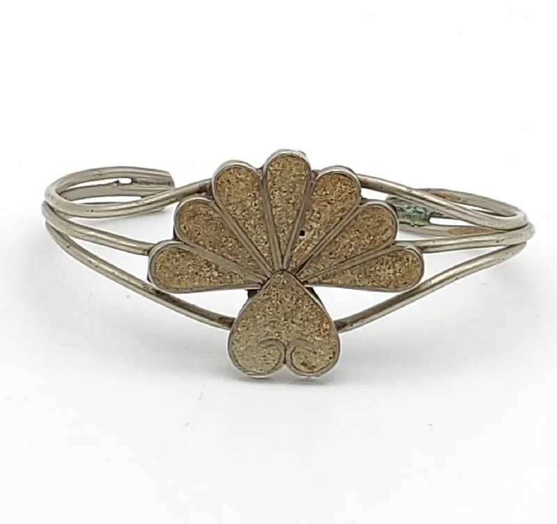 Elegant Gold Bangles-Vintage Handmade Inlaid Limestone Design Bracelet