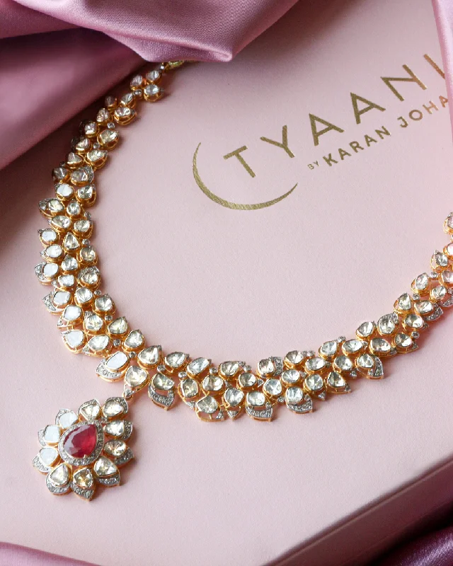 Beautiful Gemstone Necklaces-Muskan Polki And Diamond Necklace