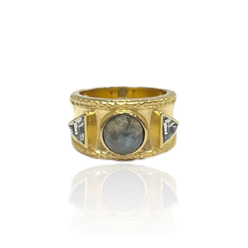 Wedding Bands with Gemstones-GOLD BAND LABRADORITE & COIN TRE RING