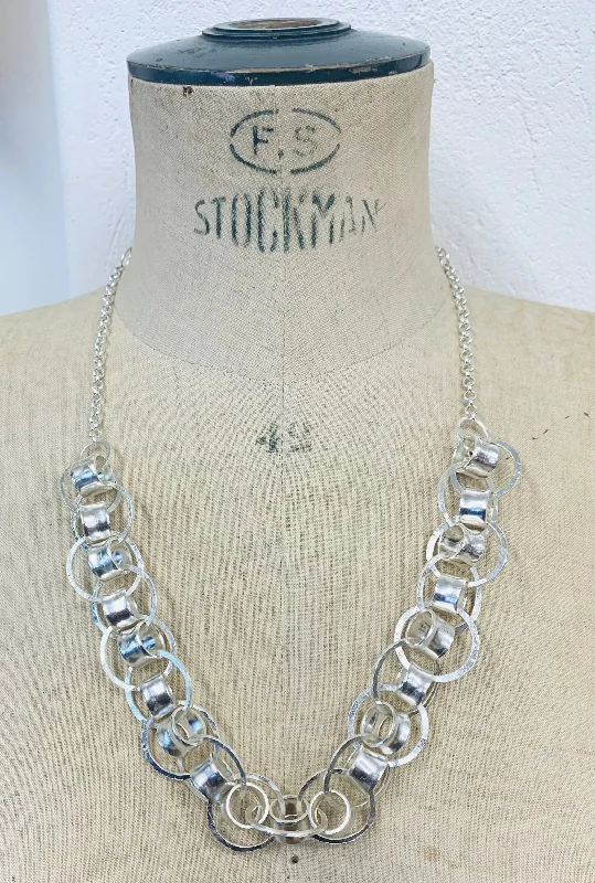 Elegant Diamond Necklaces-Conetica silver necklace