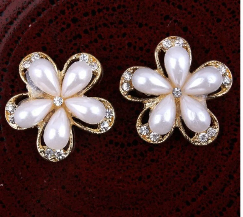 Trendy Flower Brooch for Evening Wear-Brooch Rhinestone Flower Gold & Silver BR-901