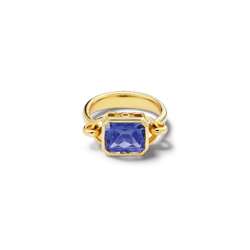 Colorful Gemstone Wedding Rings-Baguette Ring 18ct Yellow Gold - Tanzanite