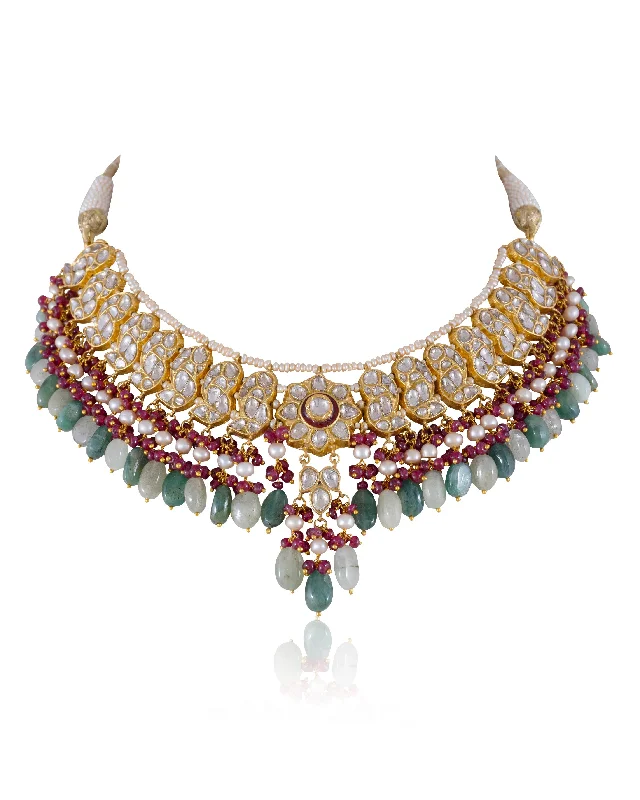 Dainty Pearl Necklaces-Runali Polki Necklace