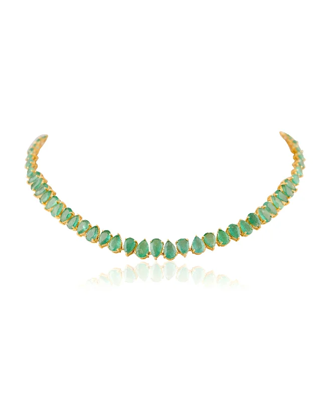 Minimalist Necklaces for Women-Sanskruti Emerald Necklace