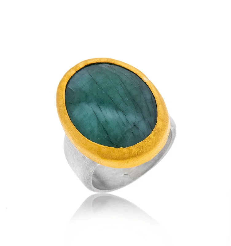 Men's Vintage Wedding Bands-Omni Emerald Ring