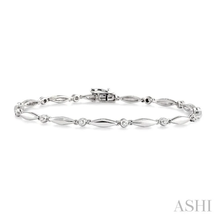 Double Strand Bracelets-1/4 Ctw Boat Shape Round Cut Diamond Bracelet in 10K White Gold