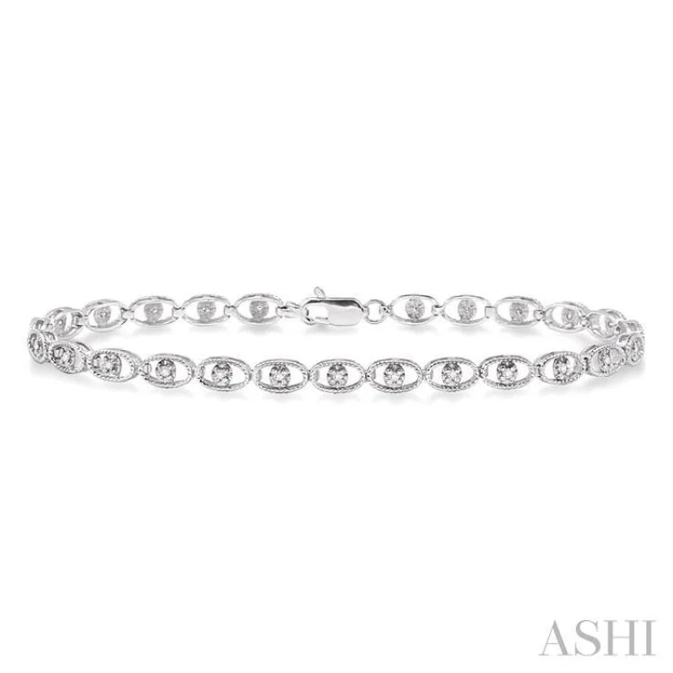 Minimalist Cuff Bracelets-1/4 Ctw Oval Shape Single Cut Diamond Link Bracelet in 10K White Gold