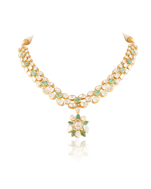 Fashionable Pendant Necklaces-Minaz Polki And Diamond Necklace